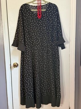 BloomChic Polka Dot Midi Dress